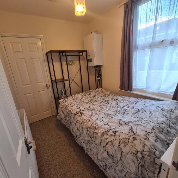 Groundfloor One Bedroom Apartment Ryde  Εξωτερικό φωτογραφία